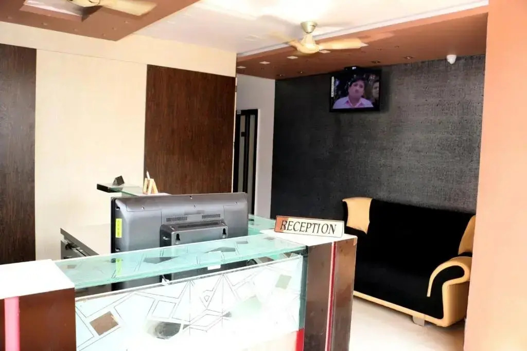 Golden Paying Guest House