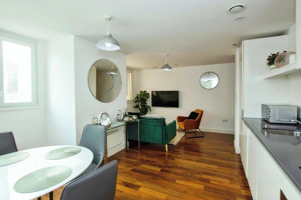 Lovely 2 Bed Apartment in Birmingham