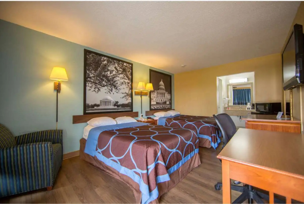 Super 8 Alexandria by Wyndham