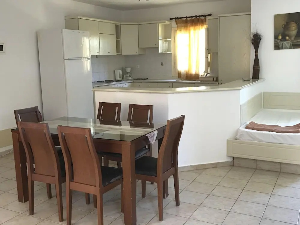 Cosy Holiday Home in Piscopiano With Private Pool