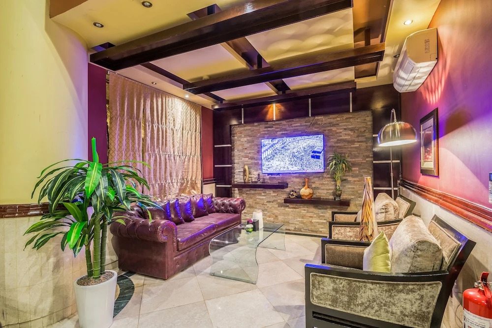 Al Muhaidb Residence Al Malaz 4 - Economic