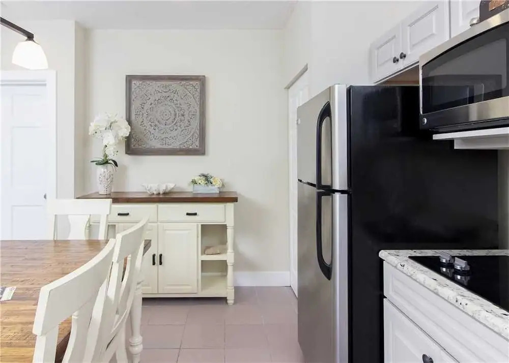 Living The Dream - Studio Condo