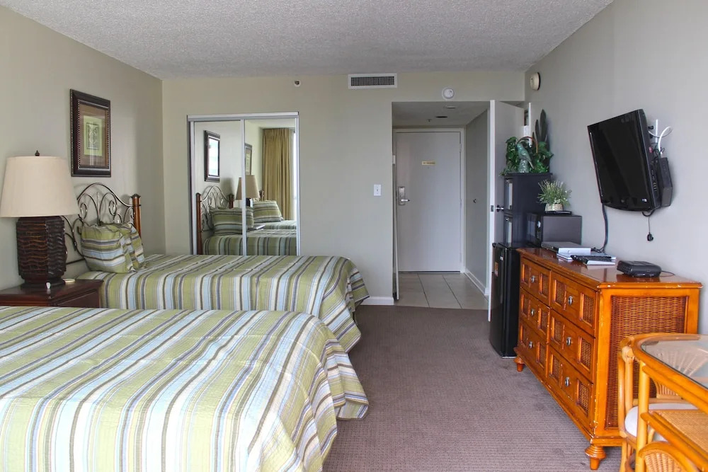 Beautiful Myrtle Beach Condo at Kingston