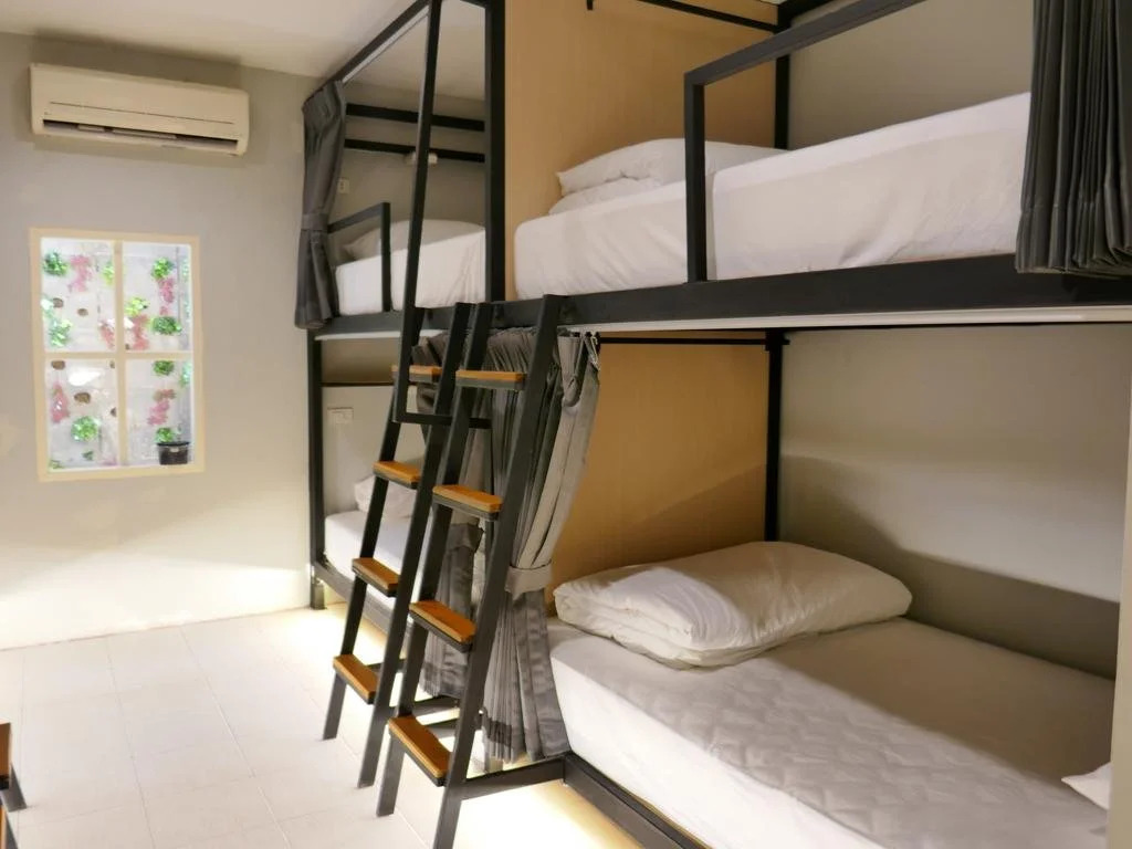 Baan Na Hostel