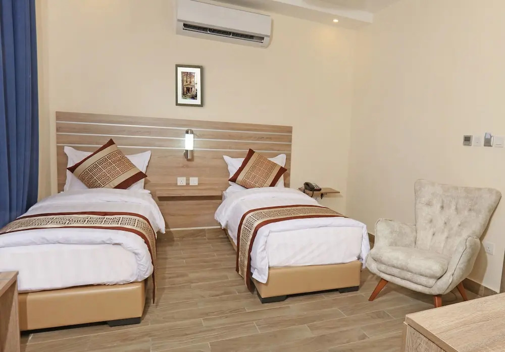 La Riva Hotel