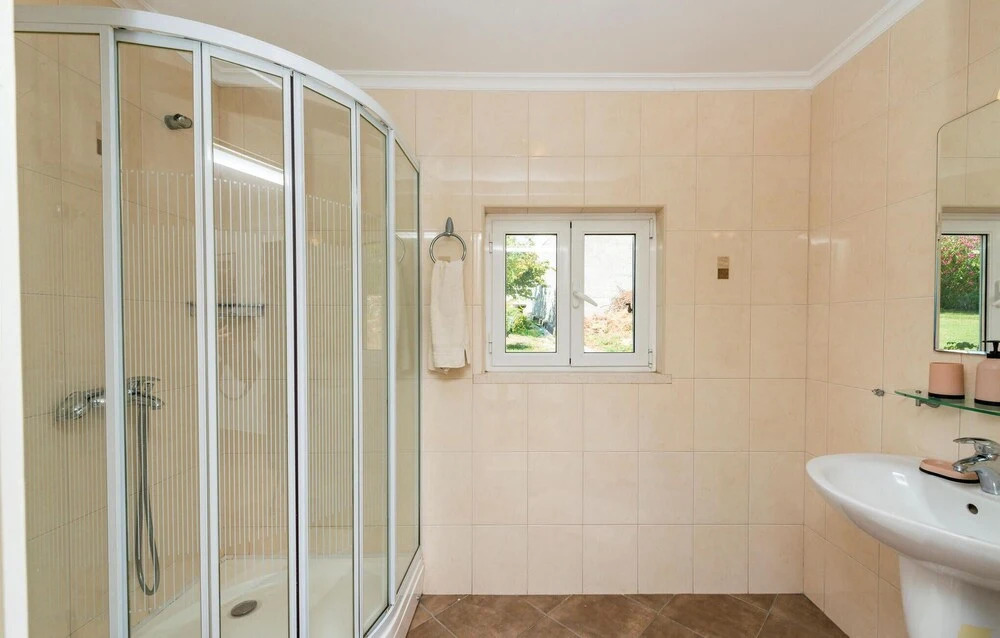 Amazing Home in Mlini-brasina With 4 Bedrooms, Wifi and Outdoor Swimming Pool