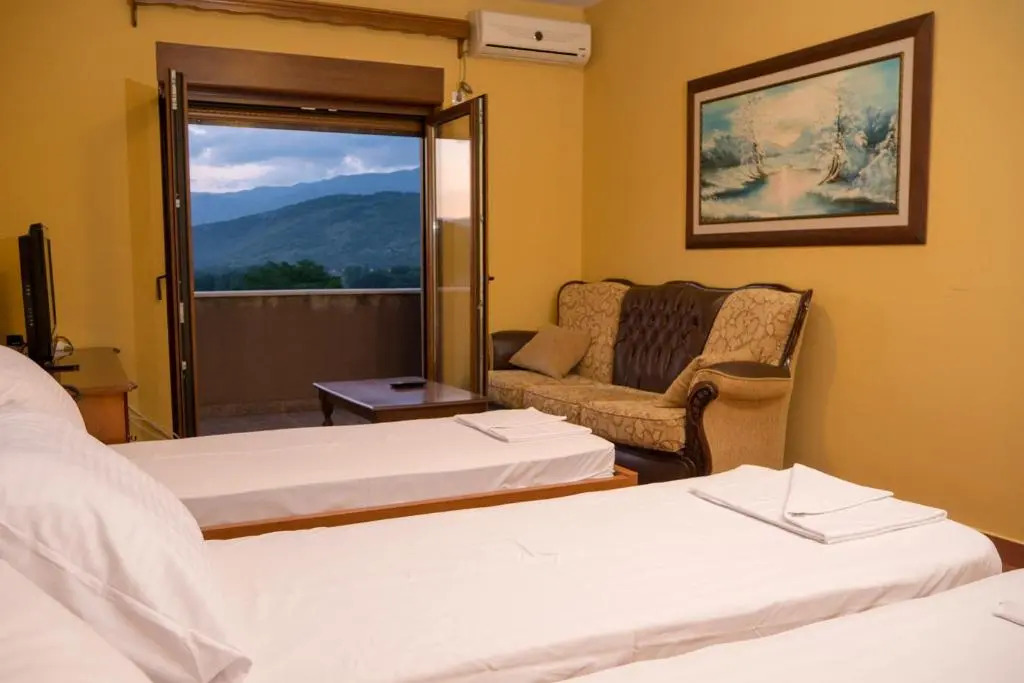 Hotel Perjanik