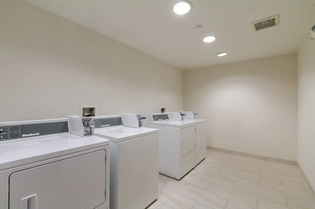 Holiday Inn Express & Suites - South Bend - Notre Dame Univ
