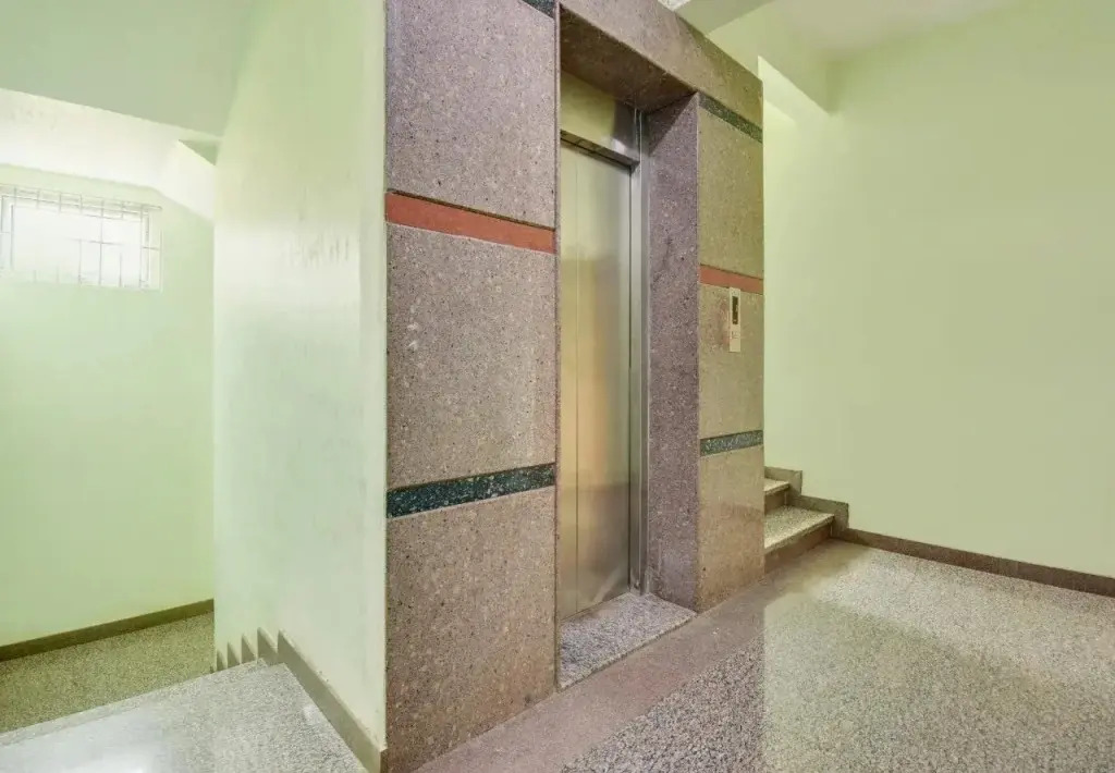 OYO 13043 Sree Sai Suites
