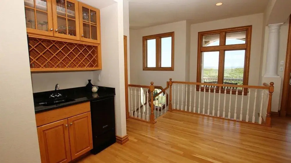 Wellfleet - 6 Br Home
