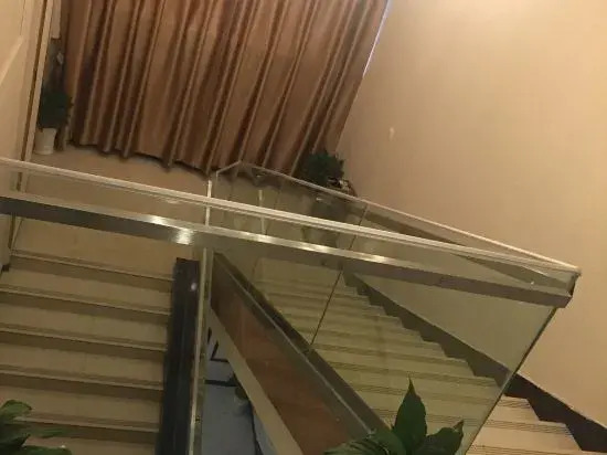 Fengshang International Hotel