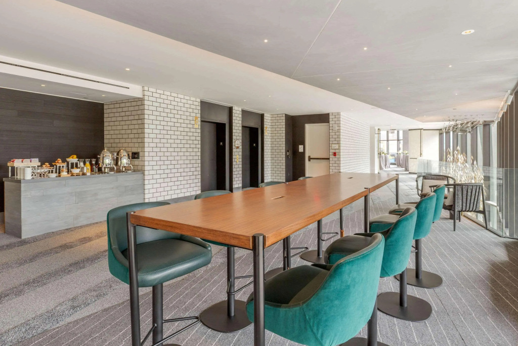 Cambria Hotel Boston Downtown - Seaport