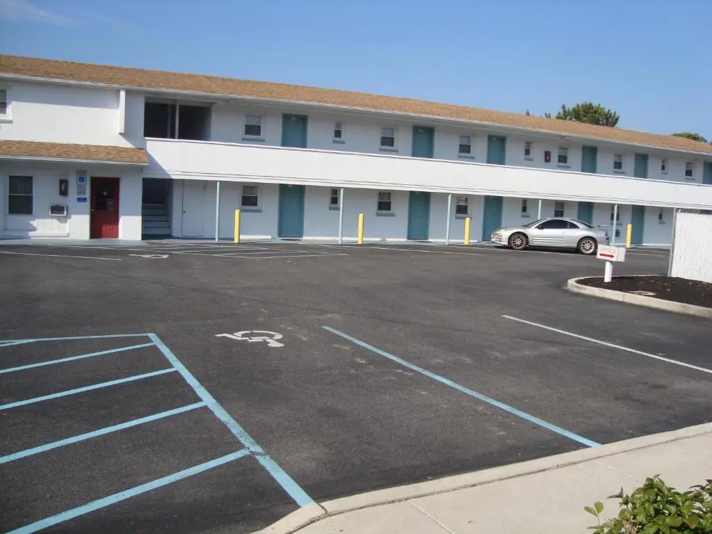 Budget Inn