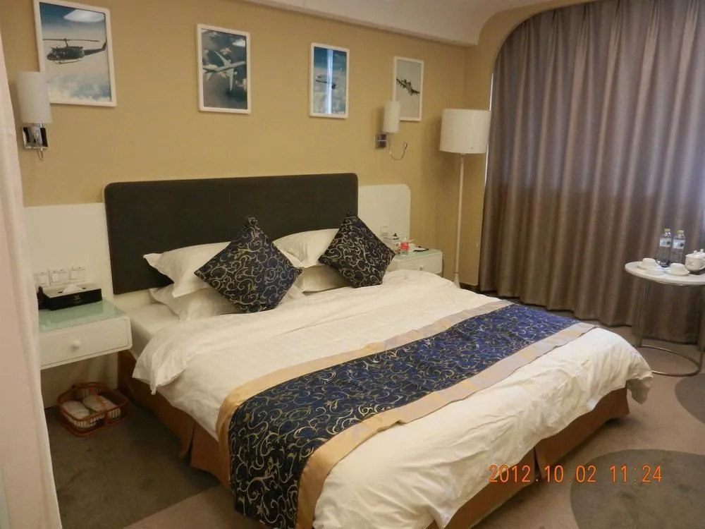 Plive FLY Aviation Theme Hotel