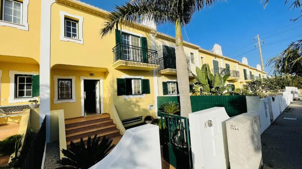 Mosqueira - Private Pool - 8 Guests - Albufeira