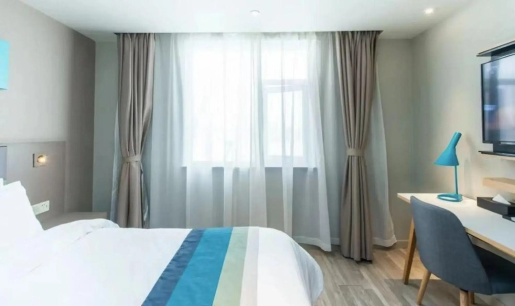 Homeinn Selected Hotel (Hangzhou Qianjiang New Town Tianhong Plaza)