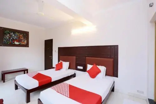 Itsy Hotels Ammu Regency