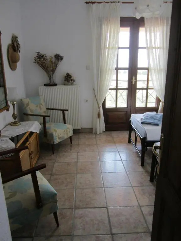 House Antaya