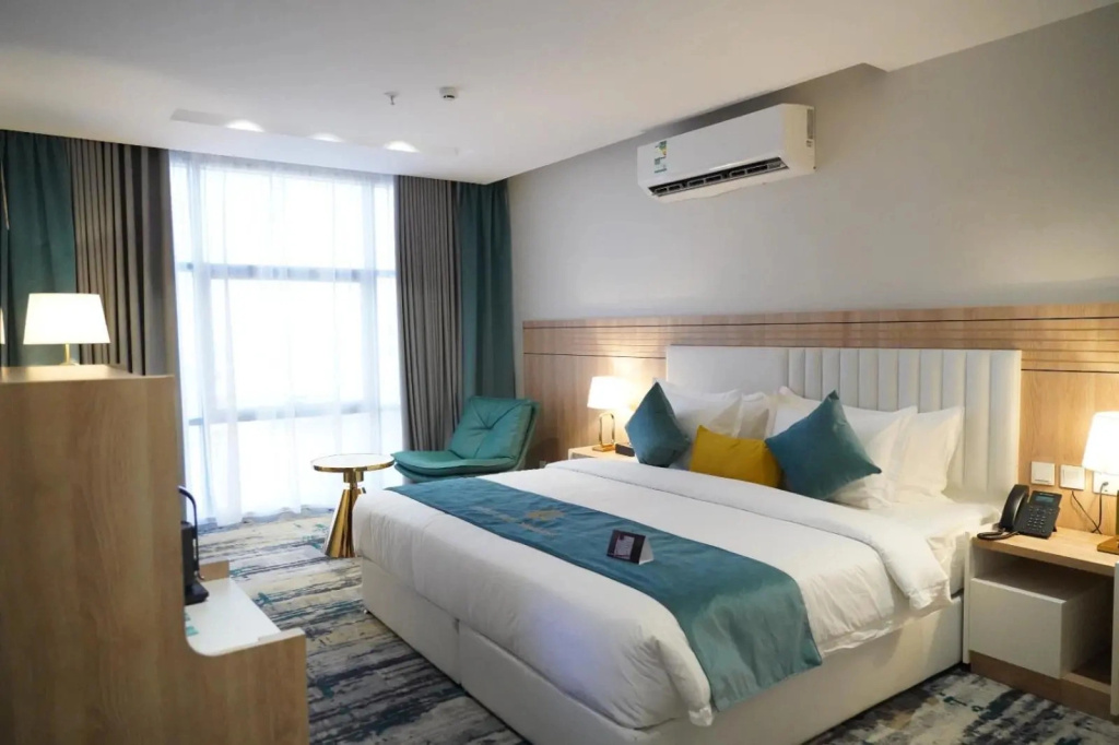 Leopard Hotel