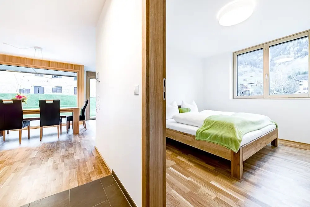 Gartenappartement de Luxe