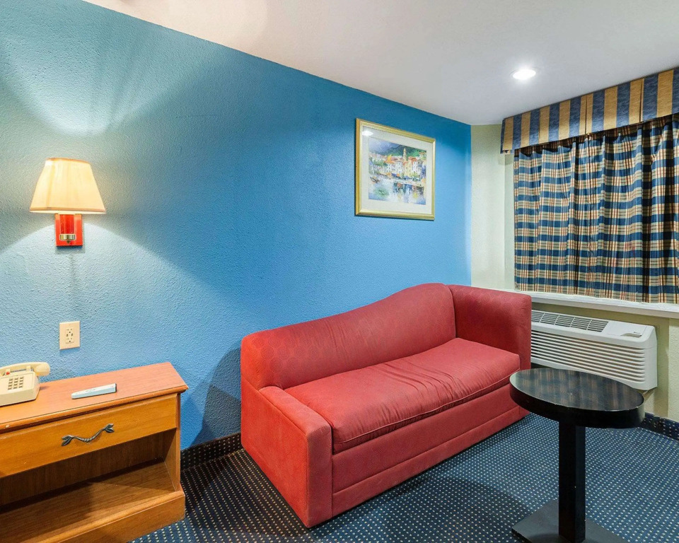 Rodeway Inn South Houston