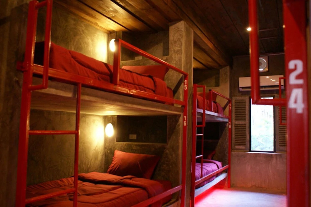 Sabai Sabai Hostel Backpacker - Adults Only
