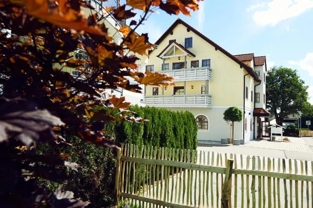 ALTE LINDE Landhotel & Restaurant