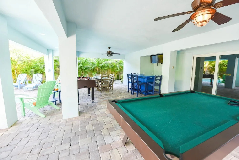 Bermuda Bay Apartment 5