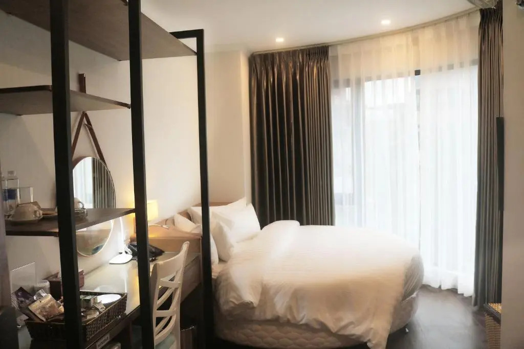 A25 Hotel - 193 Trung Kinh