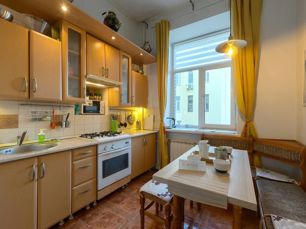 Apartment on Kamennoostrovskiy p17