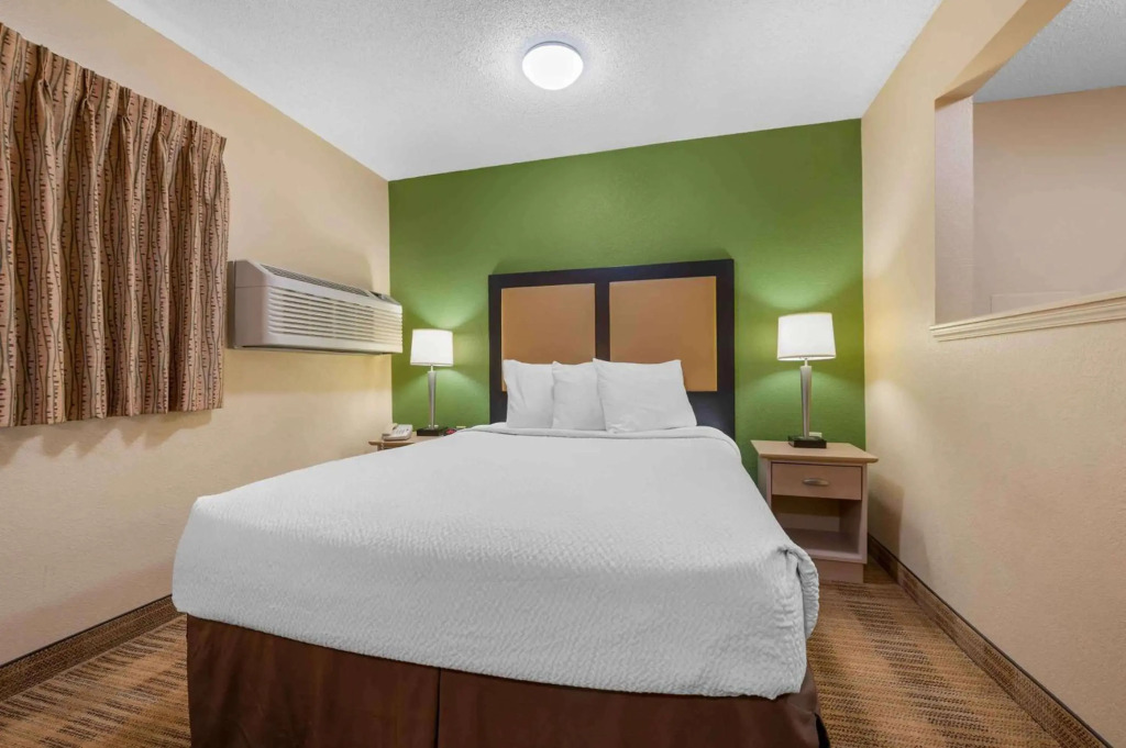 Extended Stay America Select Suites - Atlanta - Kennesaw Chastain Rd