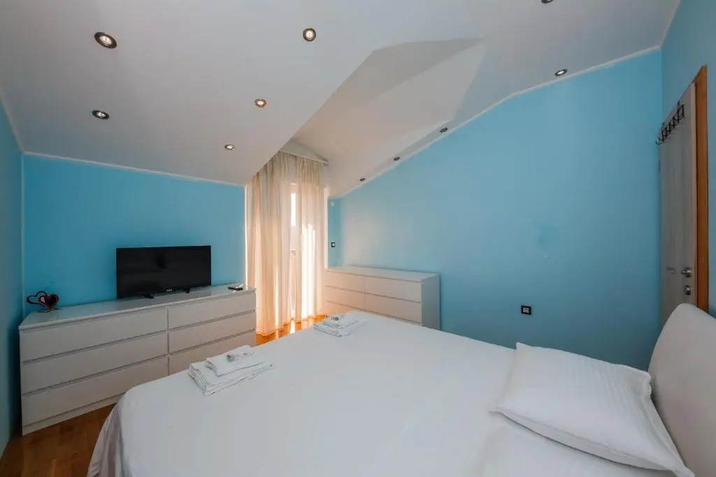 Apartments Selak