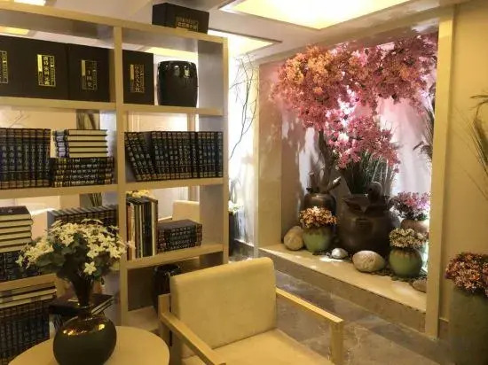 Fuyang Moli Luhua Business Hotel (Fuyang ecological paradise store)