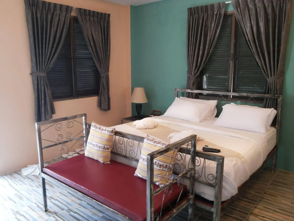 Stamp Hills Resort