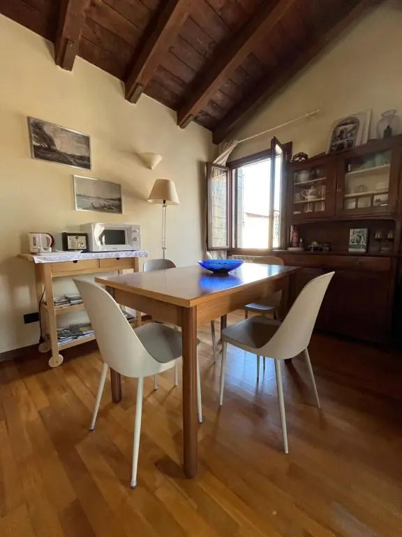 Romantic Rialto Apartment