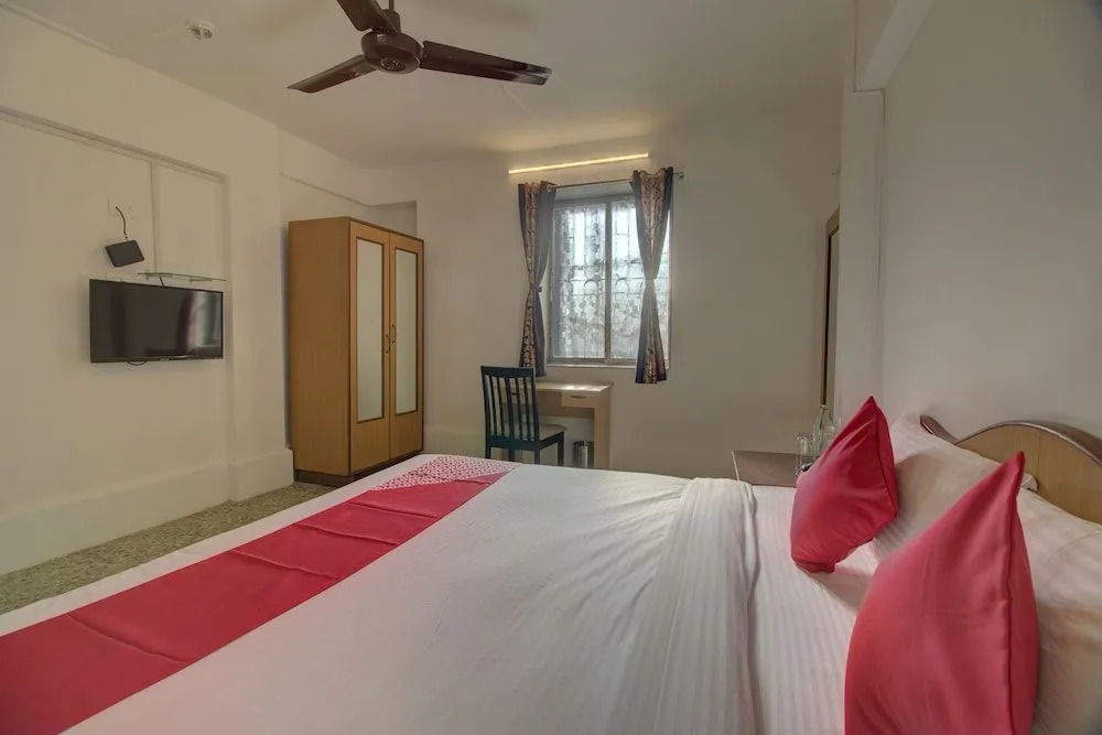 OYO Flagship 36853 Hotel Rajdoot