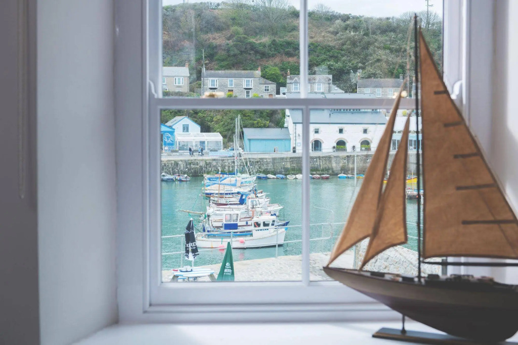 Harbour Inn