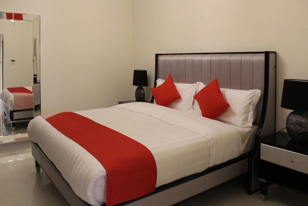 OYO 116 Home Fully Furnished One Bedroom Apartments