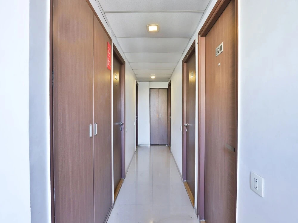 OYO 11907 Shelter inn