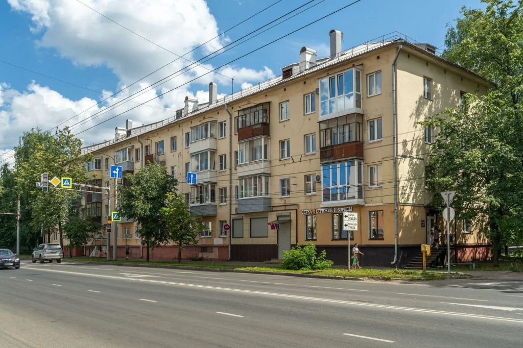 Пять Звёзд у Планетария