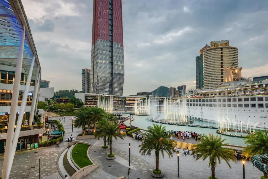 Holiday Inn Shenzhen Donghua by IHG