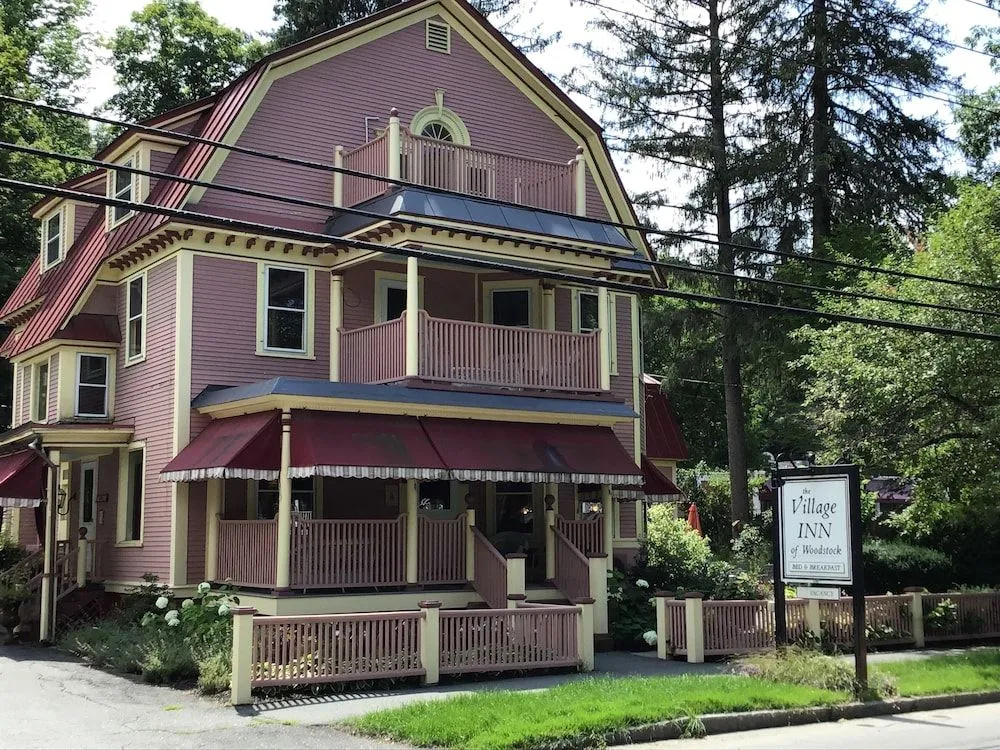 The Village Inn of Woodstock