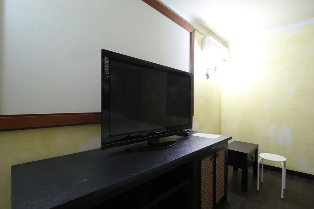 Hotel Intro