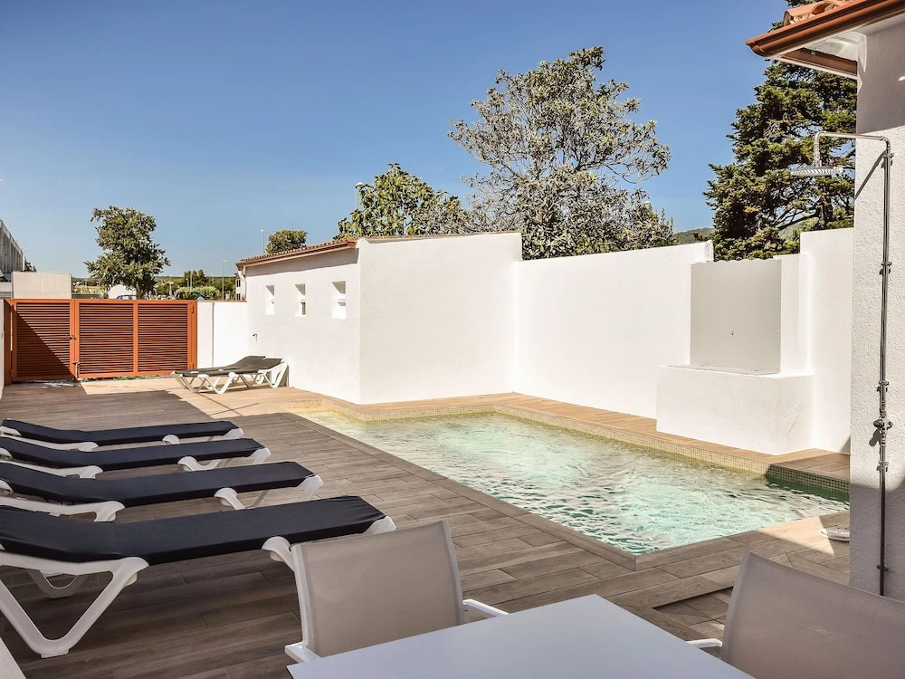 Authentic, Modern and Wheelchair Friendly Holiday Home With Private Pool