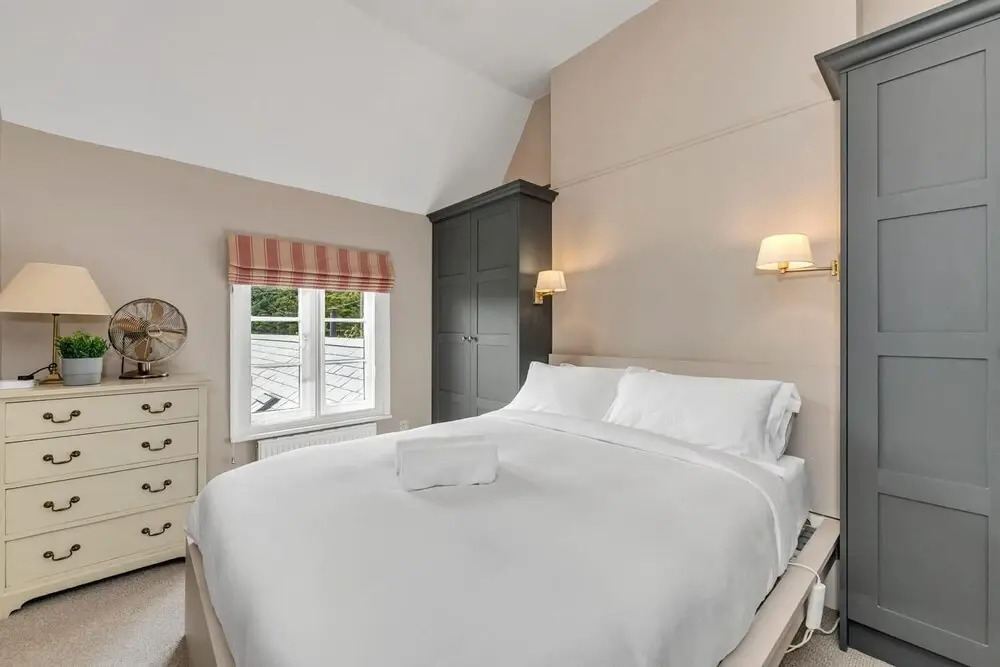 The School House - Luxury Home With Large Garden