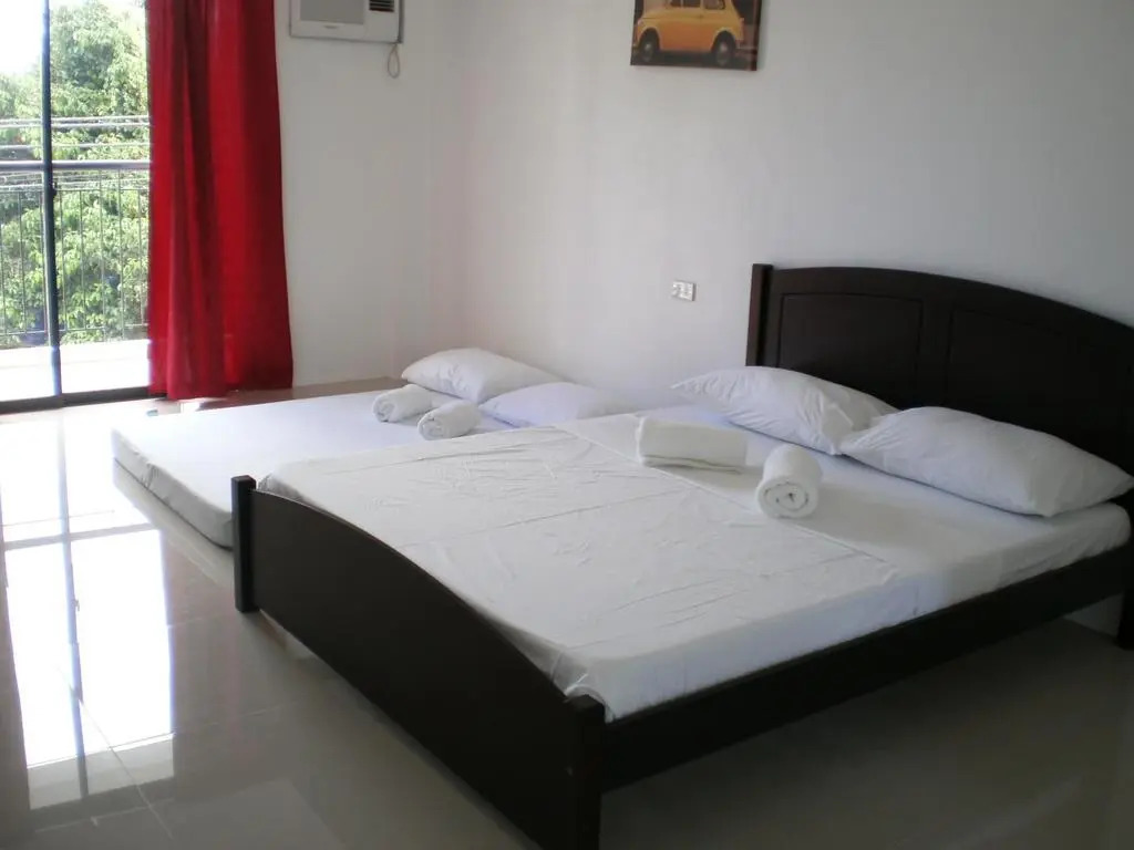 The Palines Apartment Hotel - Muntinlupa Near Evia
