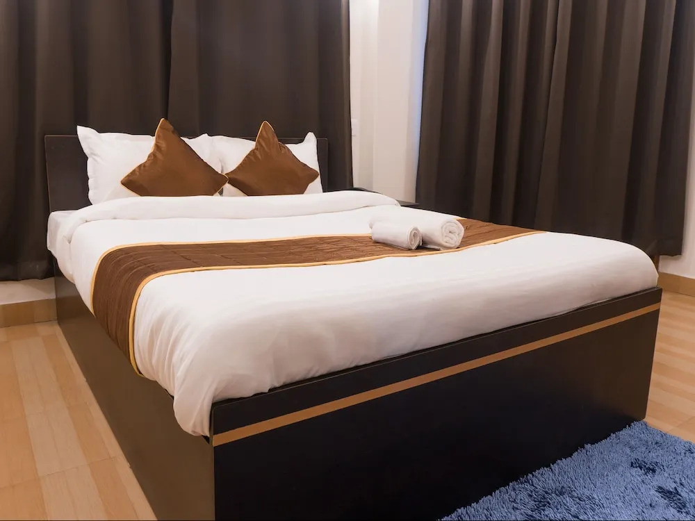 OYO 11853 Pumpkin Rooms Dhankheti
