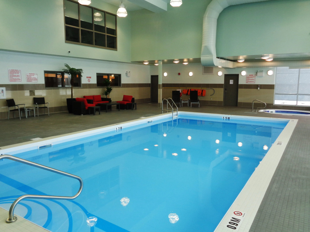 Best Western Plus Airport Inn & Suites