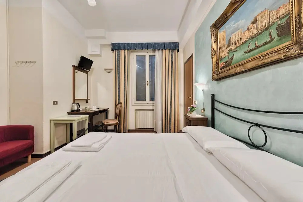 Joy Rialto Rooms Venice