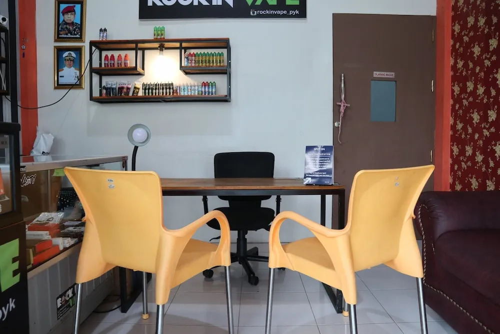 SPOT ON 1772 Hotel Penginapan Cemara Syariah